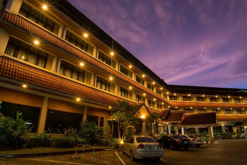 Krabi Royal Hotel Exterior photo